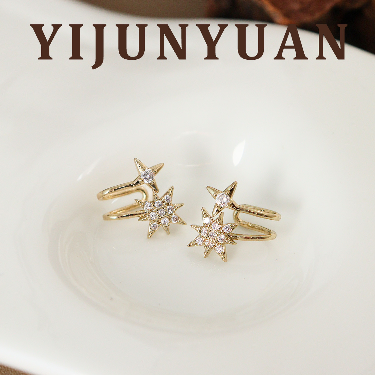 Boucle d'oreille étoile à huit branches zircon pour oreilles non percées_voghion.com