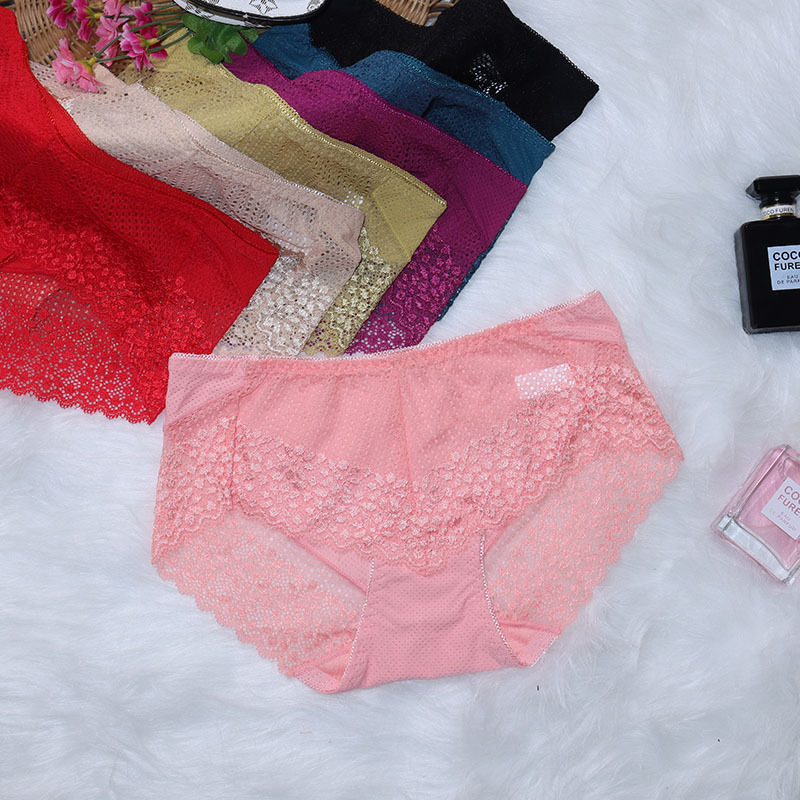少女性感蕾丝透明内裤