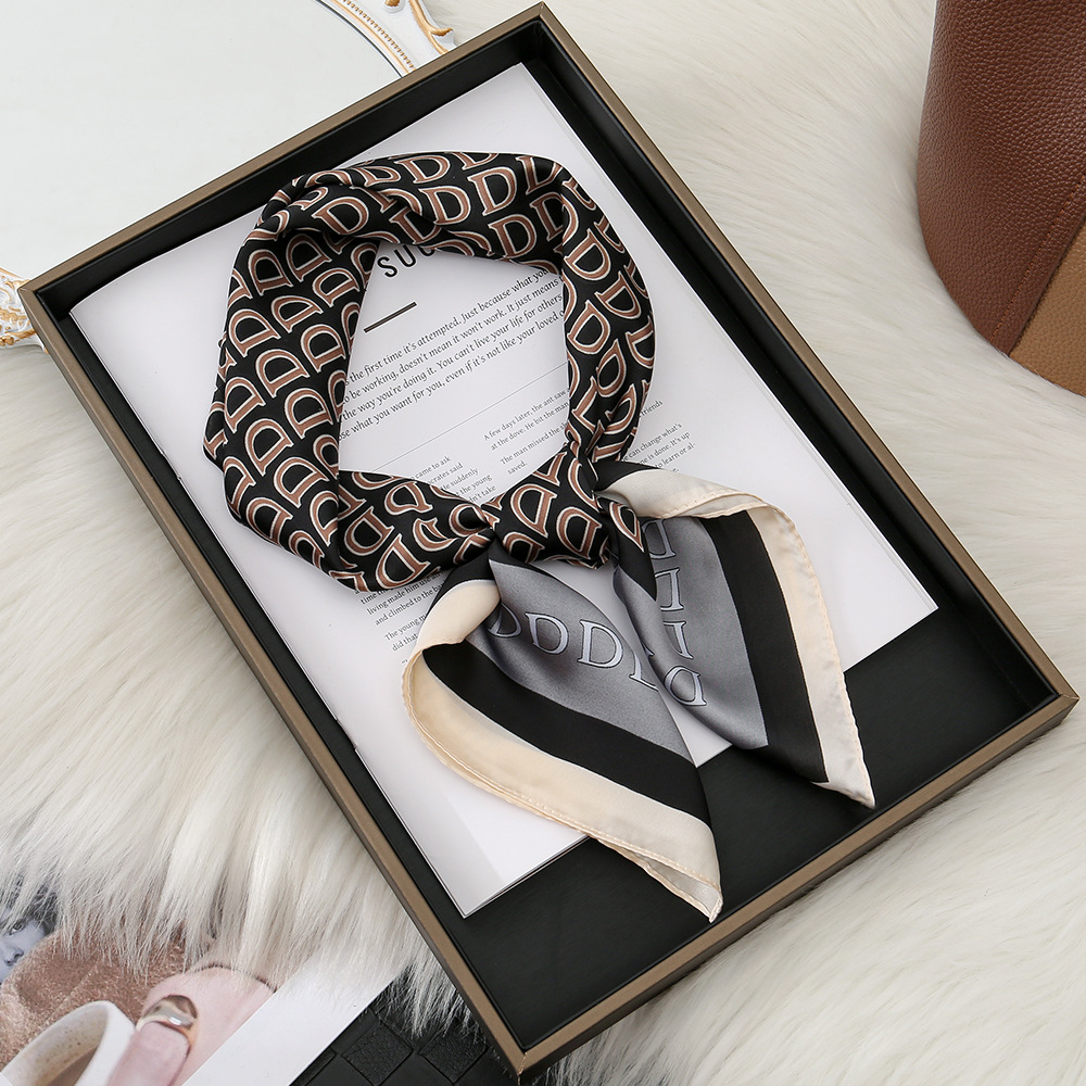 Moda de alta calidad, bufandas de seda femeninas versátiles, nuevos bufandas cuadradas de seda, decoración profesional de impresión coreana, bufandas de cuello
