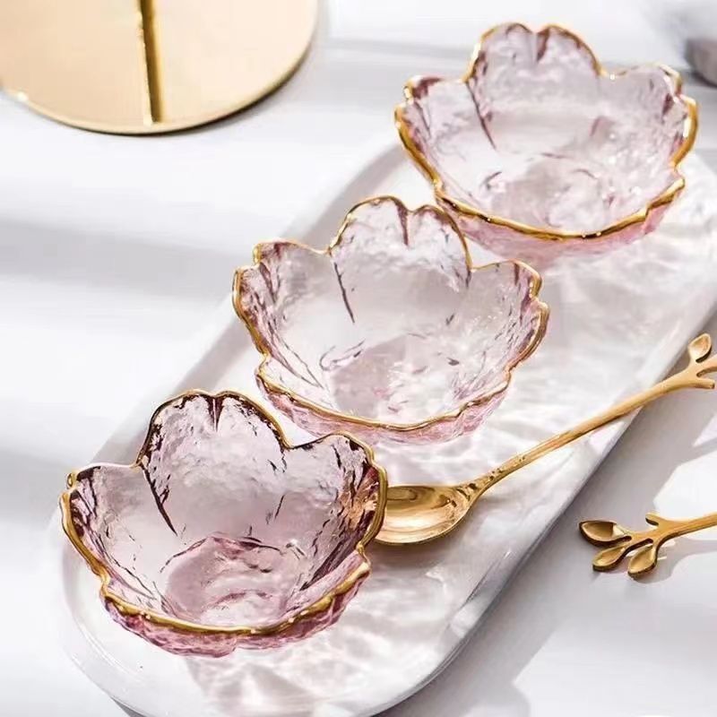 Japanese Style Pink Phnom Penh High Color Value Ins Wind Glass Small Dish Hot Sauce Dish Seasoning Dish Popular Dip Dish