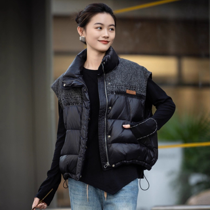 Winter New Fashion Versatile Short Waist-Cinching 90% Duck down Vest Denim Splicing Vest Jacket for Women Winter New Fashion Versatile Short Waist-Cinching 90% Duck down Vest Denim Splicing Vest Jacket for Women