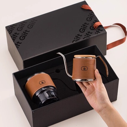Business gift-giving company high-end logo hand-made coffee pot suit New Year activities gift anniversary annual meeting staff
