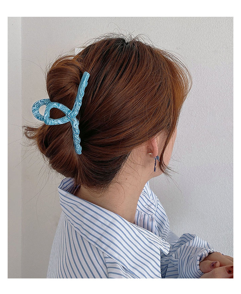 New Crossed Shape Ink Pattern Grabbing Clip Hair Clip display picture 1