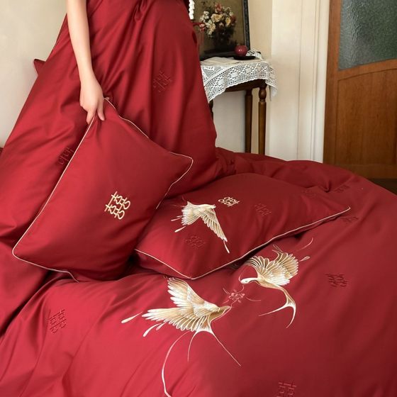 Simple New Chinese Wedding Four-piece Cotton Magpie Double Happiness Embroidery Red Wedding Cotton Bedding 1.8