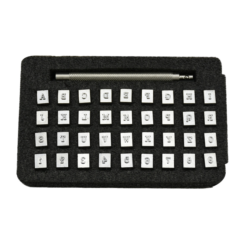 Leather letter punching, movable type punching, alphanumeric letters, personalized logo making, handmade diy wallet making