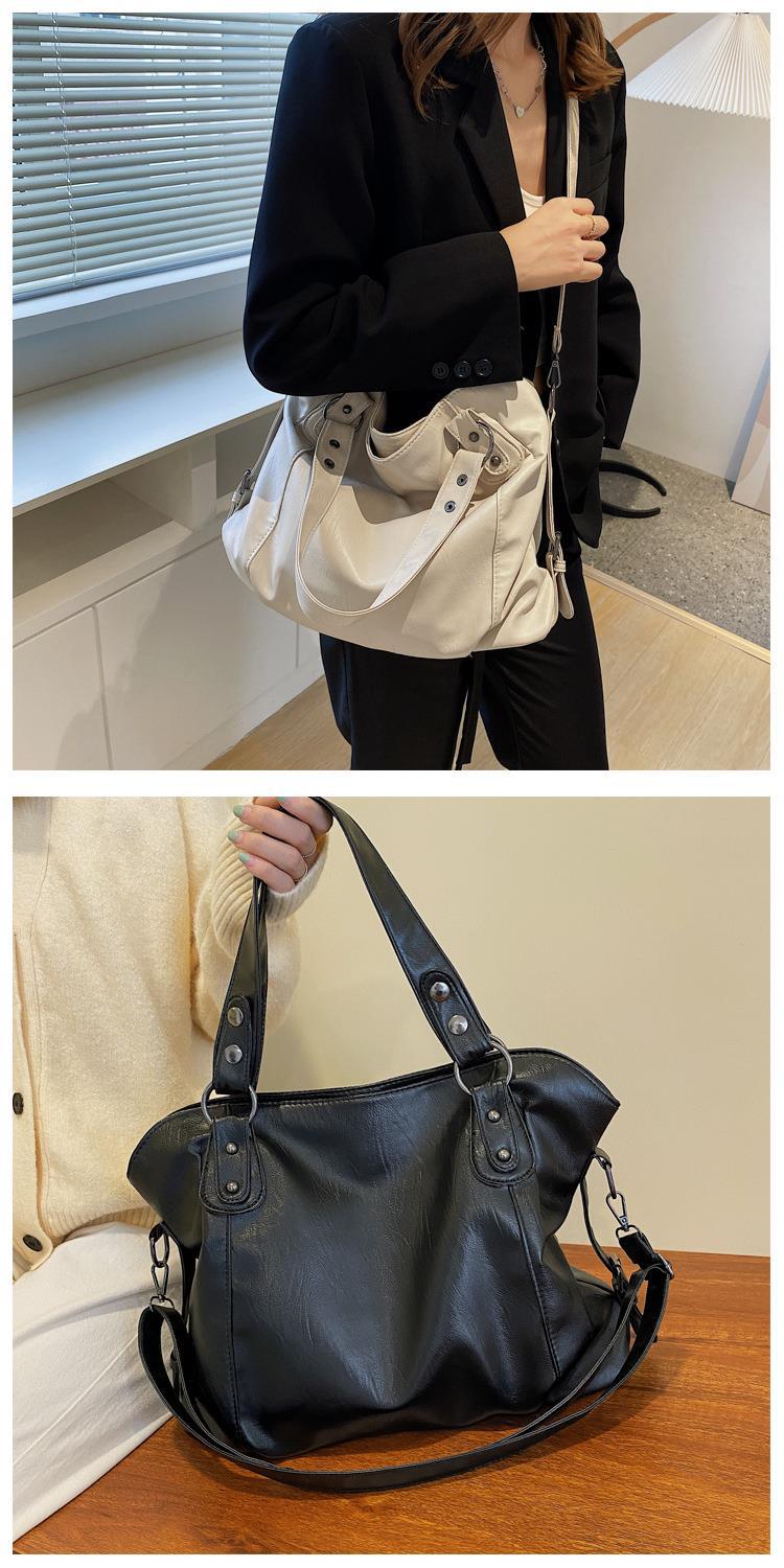 Frau Mittel Pu-Leder Einfarbig Klassischer Stil Reißverschluss Tragetasche display picture 4