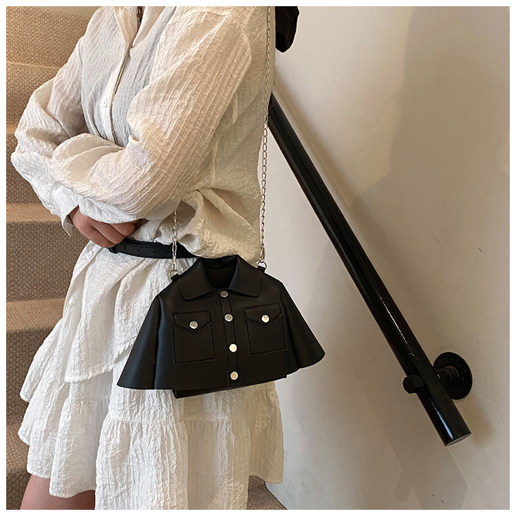 Women's Pu Leather Clothes Streetwear Square Magnetic Buckle Shoulder Bag display picture 18