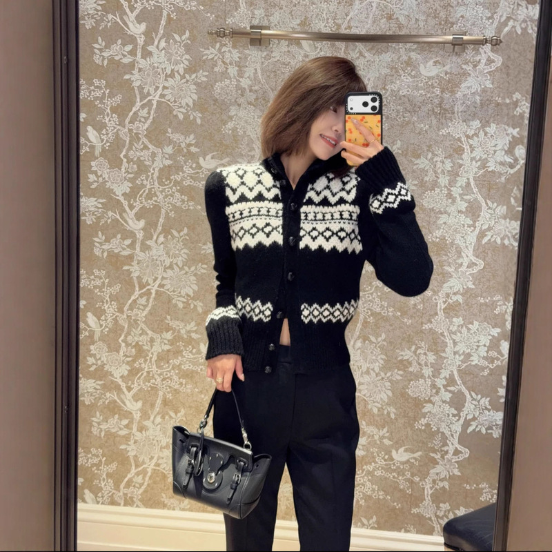High-Quality 25 Autumn and Winter Old Money Style Retro Loose Knitted Sweater Cardigan Fair Isle Style Long-Sleeved Top Jacket