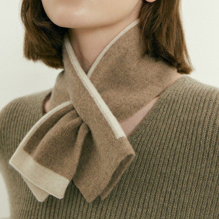 Cross Knitted Wool Scarf Fake Collar Neck Scarf Women's Neck Scarf Autumn and Winter Warm European and American Wool Blend Cross Knitted Wool Scarf Fake Collar Neck Scarf Women's Neck Scarf Autumn and Winter Warm European and American Wool Blend