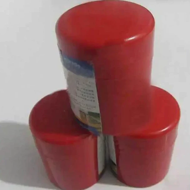 Железнодорожные сигналы используют свисток, сигнальный фонарь и другие сигналы.