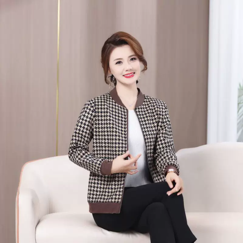 2024新款中年妈妈秋季洋气短款外套中老年女春秋高档夹克时尚上衣
