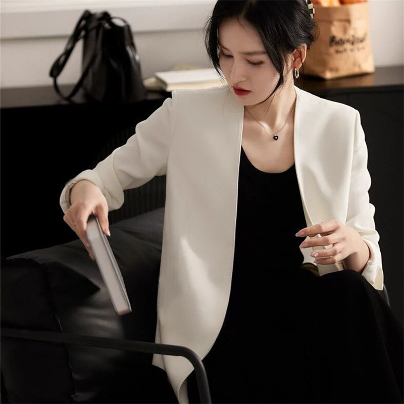 New Style Suit for Spring and Autumn, New Shoulder Pad Casual Fashion Elegant Slim Fit Professional Ol Blazer for Women