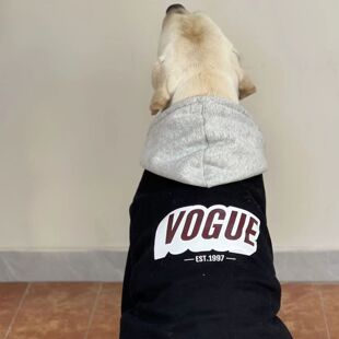 One-piece delivery new pet dog clothes autumn and winter fleece-lined thickened color matching hooded English sweater large dog
