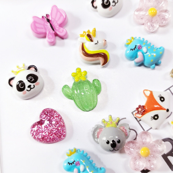 Creative cartoon cute brooch