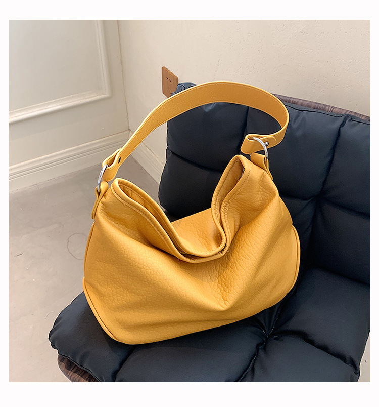 Korean Style Retro Simple Fashion Shoulder Bag 2021 New Ins Large Capacity Casual Handbag Fashionable Crossbody Women's Bag display picture 1