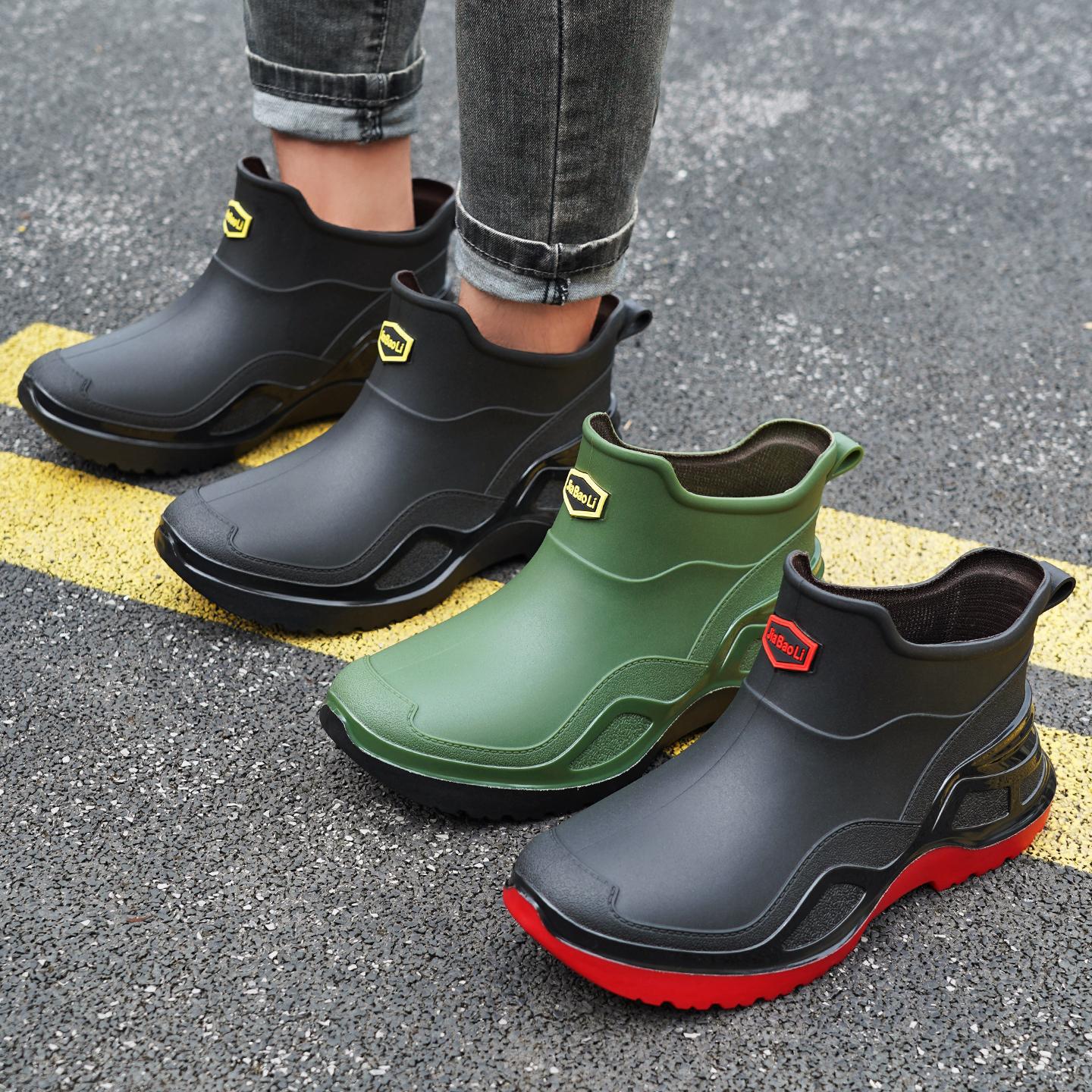 Men's summer rain boots, wear-resistant short rain boots, waterproof for kitchen work, fishing, stylish water shoes, non-slip rubber shoes with cushioning