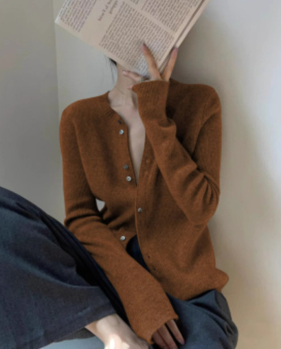 美拉德焦糖色针织开衫女秋季别致绝美内搭打底毛衣欧货高级感上衣|undefined