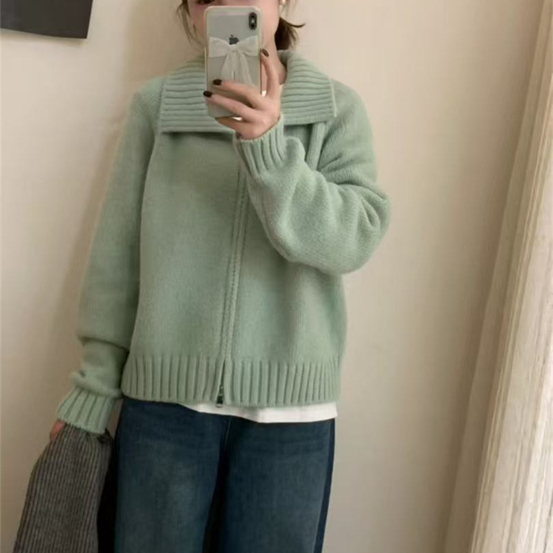 韩系慵懒风软糯翻领拉链毛衣外套女秋冬新款简约纯色长袖针织开衫