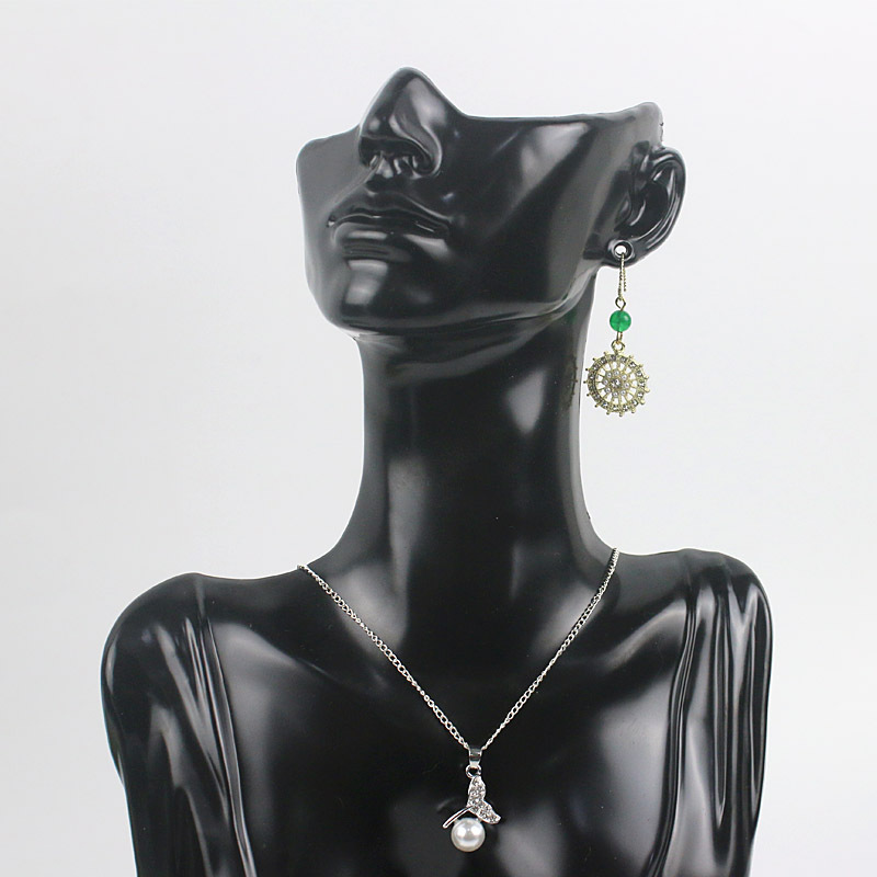 Wholesale Jewelry Simple Style Portrait Plastic Injection Molding Jewelry Rack display picture 1