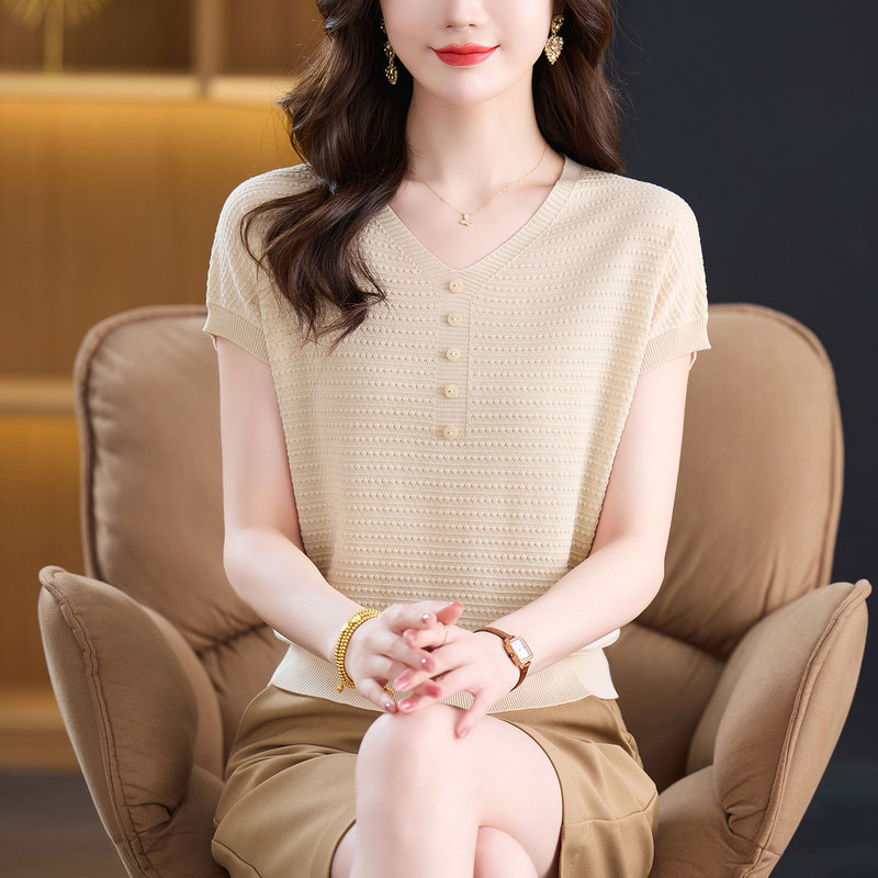 【厂家直供】V领纯色天丝短袖T恤女宽松短款夏季百搭针织冰丝衫潮|undefined