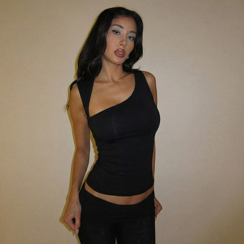 European and American Women's Clothing 2026 Summer New Fashion Asymmetrical Neckline Slim Sexy Style Pure Color Versatile Vest Top