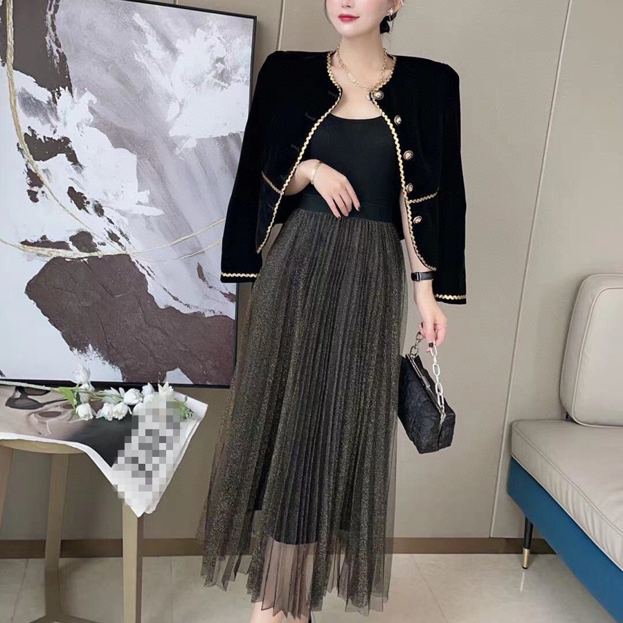 秋冬新款复古小西装短款外套两件套收腰网纱裙时尚半身裙套装