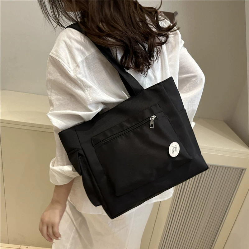 Capacious shopping bag, fashionable laptop for elementary school students, one-shoulder bag, city style
