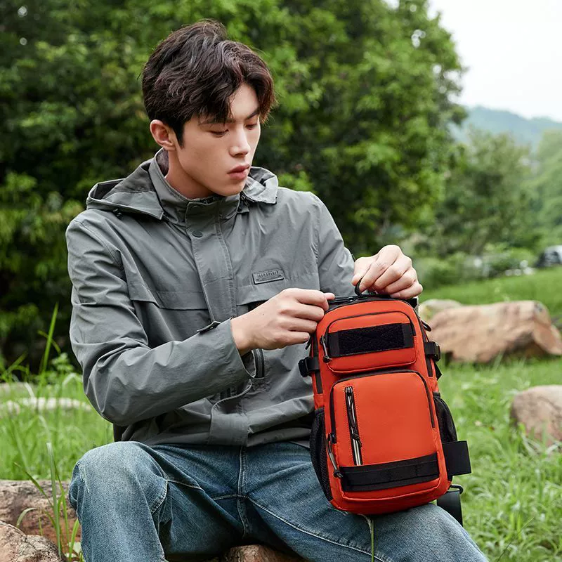 Travel tactics shoulder bag, chest bag, travel bag, breathable backpack, soft heel, suspenders, Amazon