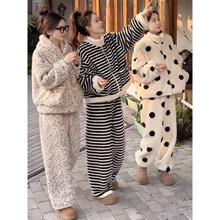 ��ů�֕r����⌒�ɾӼҷ�˯�����bŮ2025�ﶬ�¿�Ӻ�ů�ɼ���