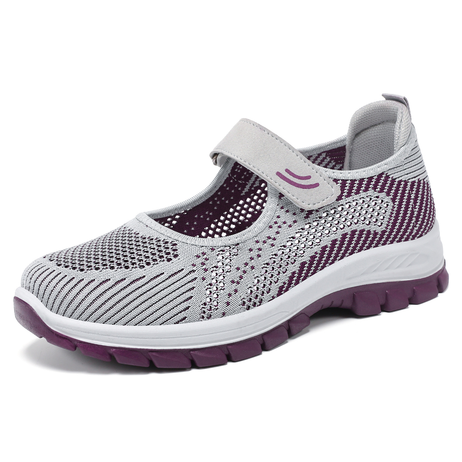 Zapatos de mujer zapatos de moda zapatos de verano 2026 nuevos zapatos de madres de mediana edad suela suave transpirable ocio comercio exterior