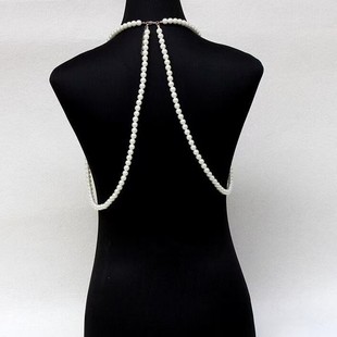 C0429 European and American Exaggerated Heavy Geometric Pearl Body Chain, Personalized Retro Creative Fashionable Style Asymmetrical Chest Ornament