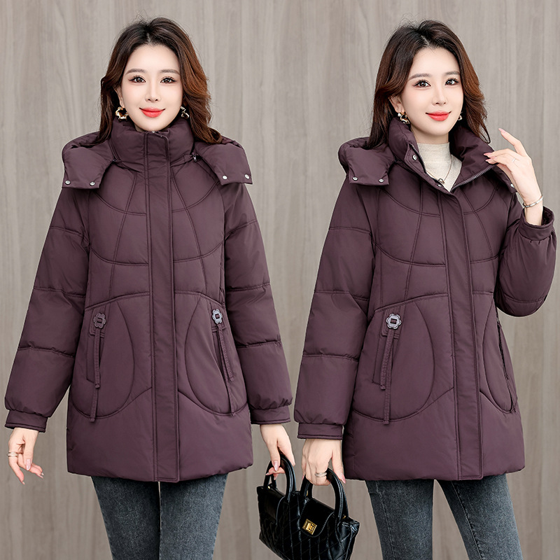 Algodón suelto de mediana edad y mayores mujeres 2025 invierno nuevo estilo coreano madres de algodón largo chaqueta de algodón de mujer image 2