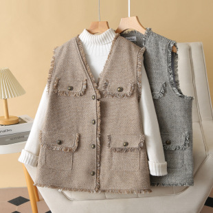 2024 autumn plus size tassel vest women's small style retro fashion V-neck vest cardigan fat girl slim 7010