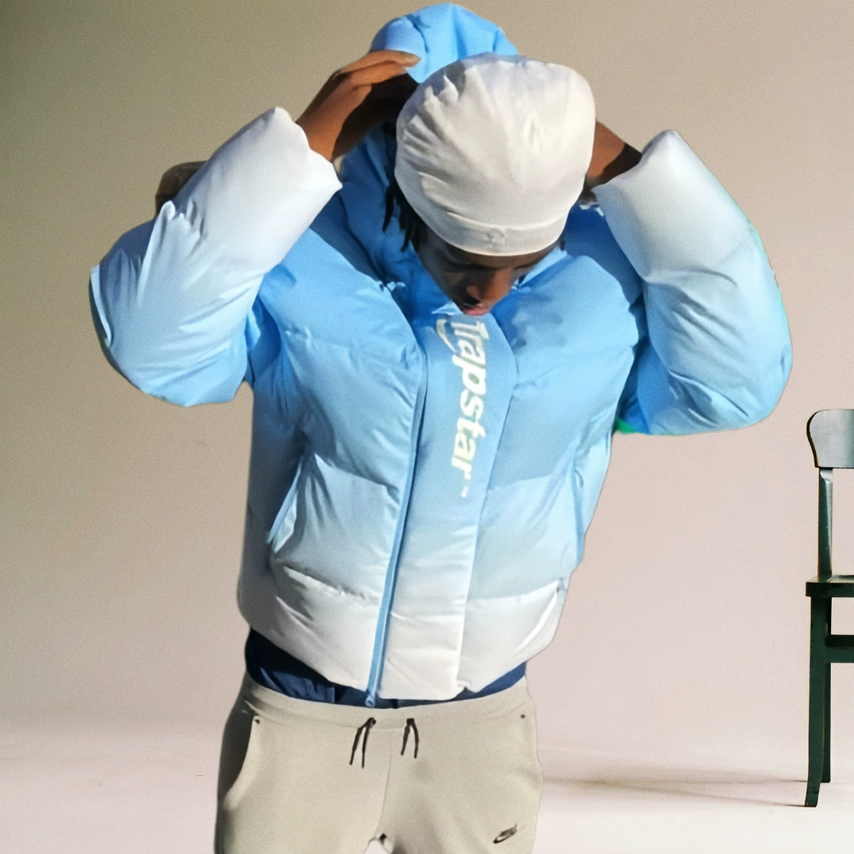 Keep warm down jacket hip-hop style with hood, gradient, American style