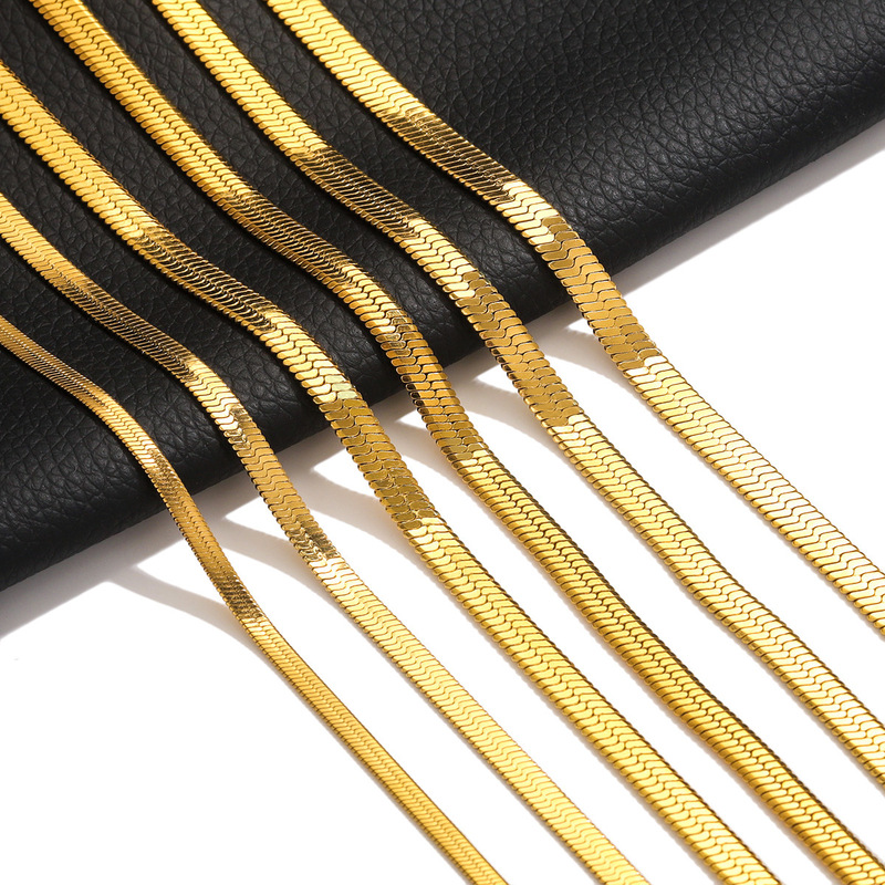 Fashion Blade Snake Bone Necklace Unisex Flat Snake-Shaped Chain Cross-Border Hot-Selling Stainless Steel Clavicle Chain Short Style Fashion Blade Snake Bone Necklace Unisex Flat Snake-Shaped Chain Cross-Border Hot-Selling Stainless Steel Clavicle Chain Short Style