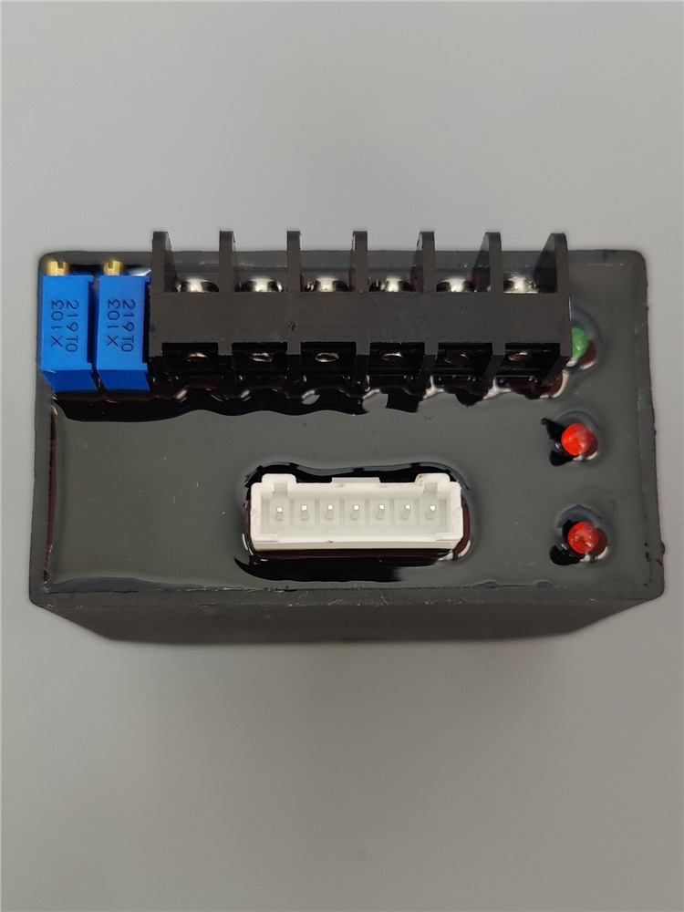 WF-LC 750X1000 3.jpg