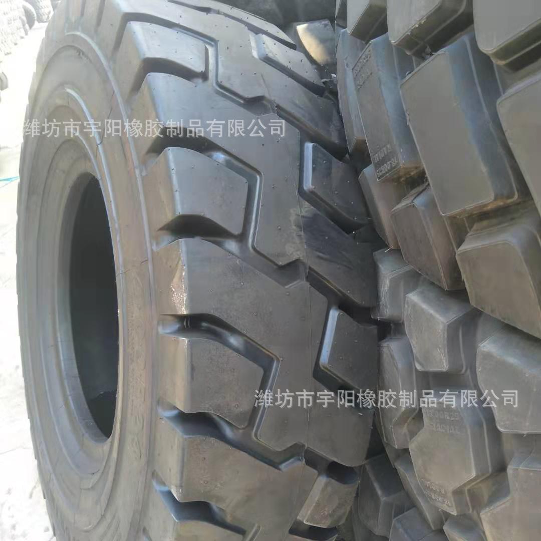 14.00R24矿山宽体自卸车 卡车钢丝轮胎 波浪花纹1400R24