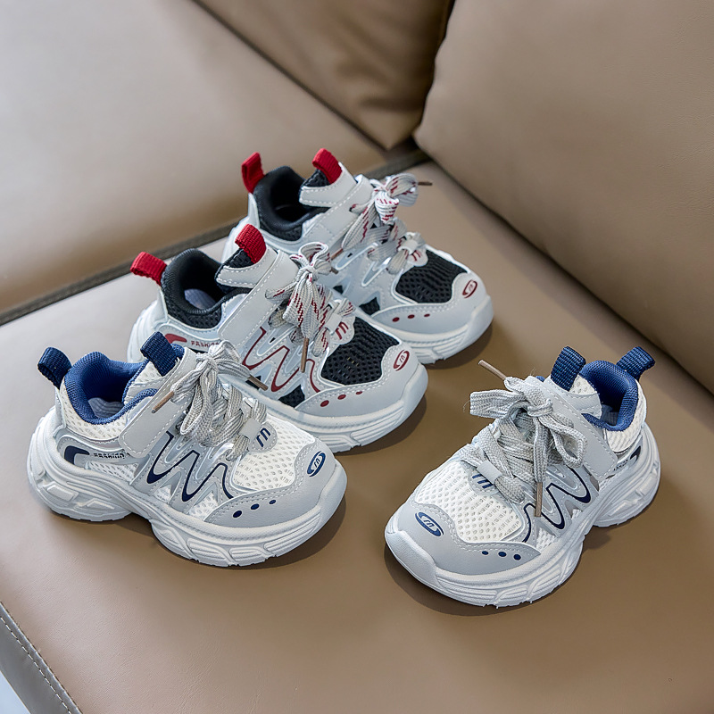Zapatos deportivos infantiles, zapatos de papá, primavera y otoño de 2026, zapatos deportivos casuales transpirables y cómodos con suela suave en stock
