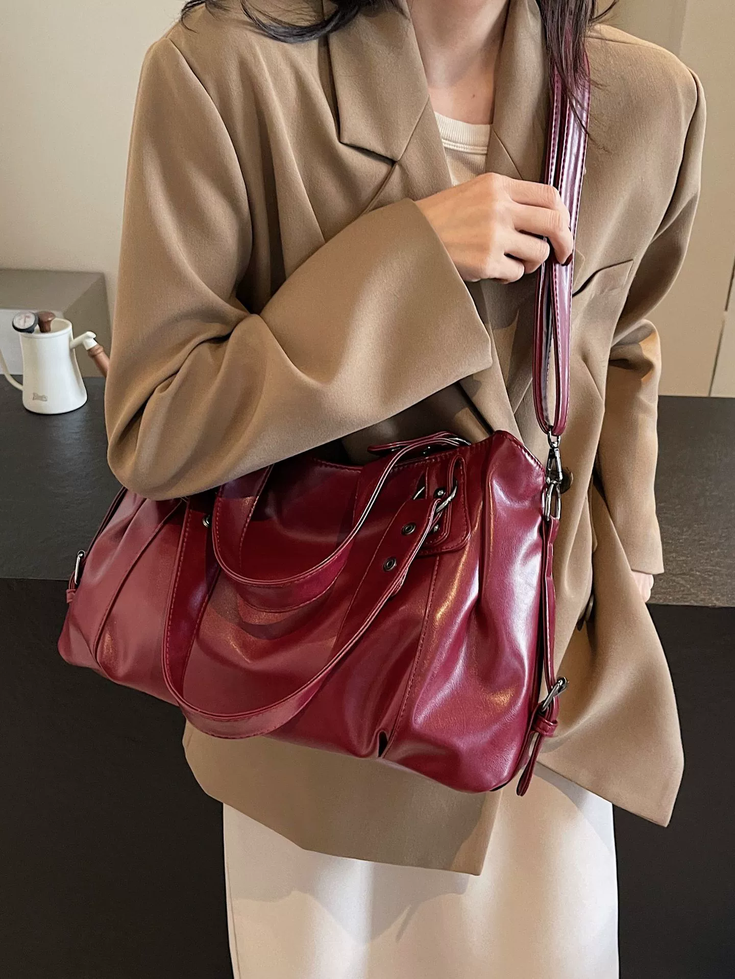 Capacious Shoulder Bag, One-Shoulder Tote, Soft Casual Style, Multiple Colors