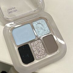 新商品の目の5色のアイシャドーのピンクの大きい地色のセメントのスモークの真珠のアイシャドーの携帯学生の新米の平価