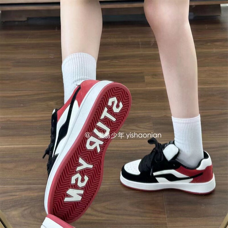 Hong Kong Style Color-Blocked High-Top Sneakers for Women Ins Versatile Bread Shoes 2025 Autum New Retro Casual White Shoes for Women