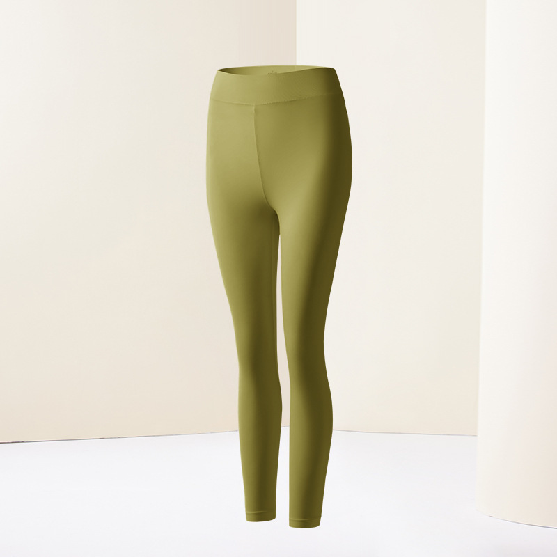 잔디 녹색 바지