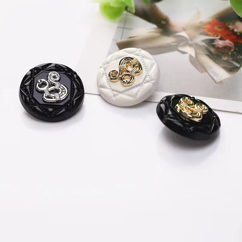 High-end Chanel style British style metal double button factory direct coat electroplating sealing glaze hand sewing button with foot button