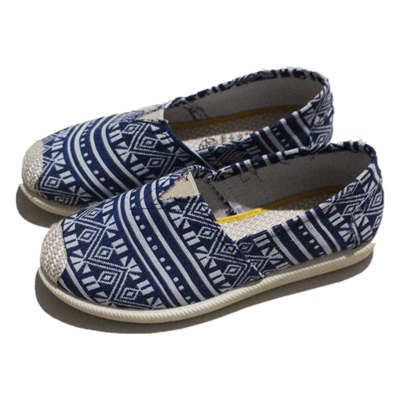 Весенне-осенняя женская обувь повседневная обувь парусиновая обувь Женская Студенческая обувь Рыбацкая обувь на плоской подошве старая Пекинская Тканевая обувь поколение волос