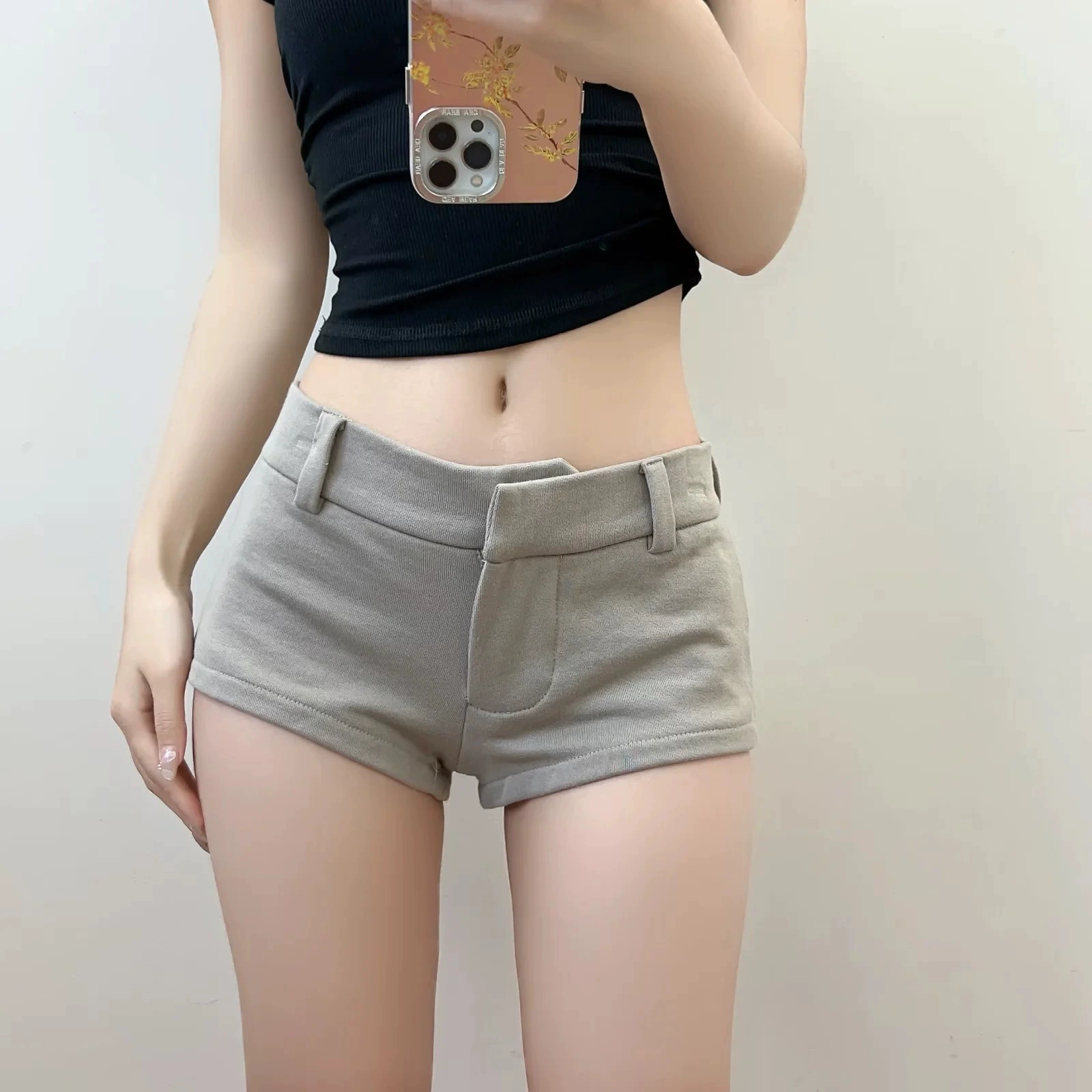 Шорты для отдыха, летние sexy брюки, асимметричный разрез, обтягивающие, акцент на бёдрах
