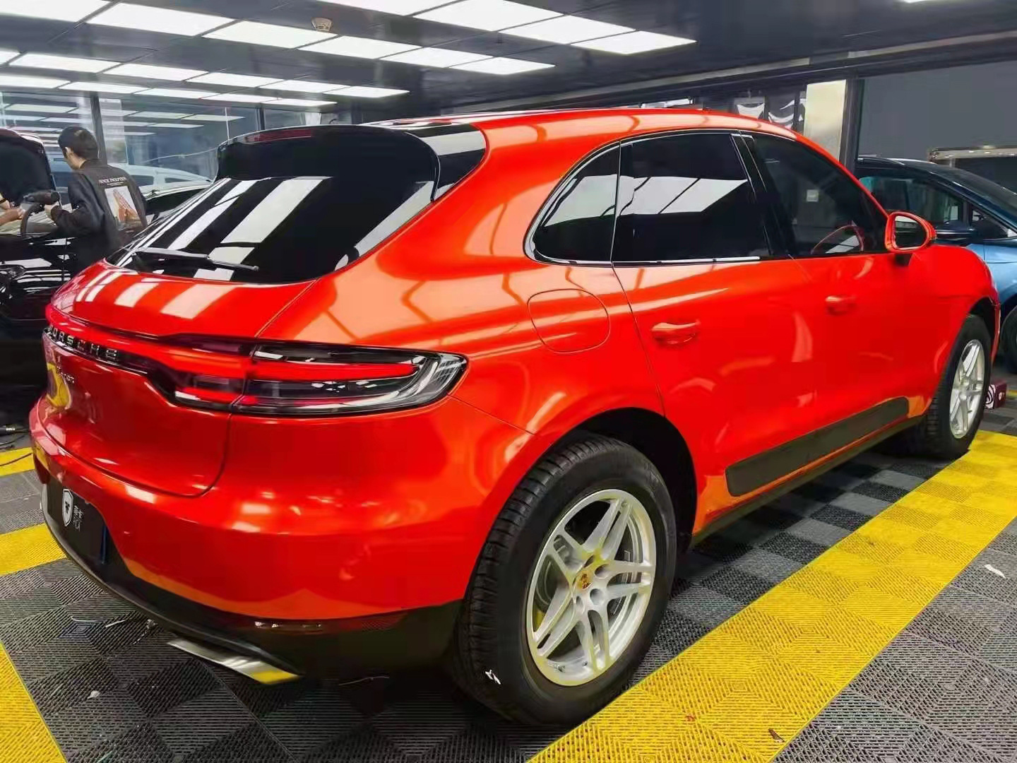 Super Bright Metal Car Color Changing Film Wholesale, High Saturation Metal Texture, Full Car Film Anti-Scratch, Preferred for Modification
