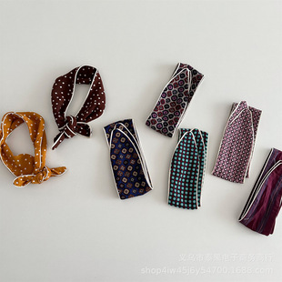 Trendy Spring and Autumn Multifunctional Stylish Small Scarf with a Stylish Design, Wide-Brimmed Headband for a Trendy Look