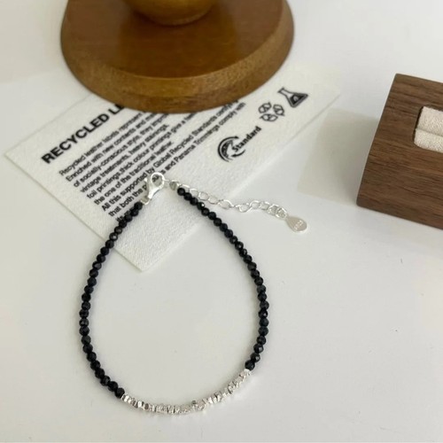 Black Gold Tip Splicing Broken Silver Chain for Women, Unique Niche Light Luxury High-End Design Beaded Jewelry for 2025 Sisters
