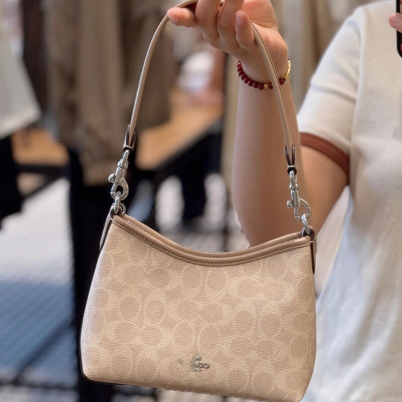 Koujia 25 New Model Laurela Vintage Monogram Shoulder Crossbody Bag Fashionable Versatile Underarm Handbag Koujia 25 New Model Laurela Vintage Monogram Shoulder Crossbody Bag Fashionable Versatile Underarm Handbag