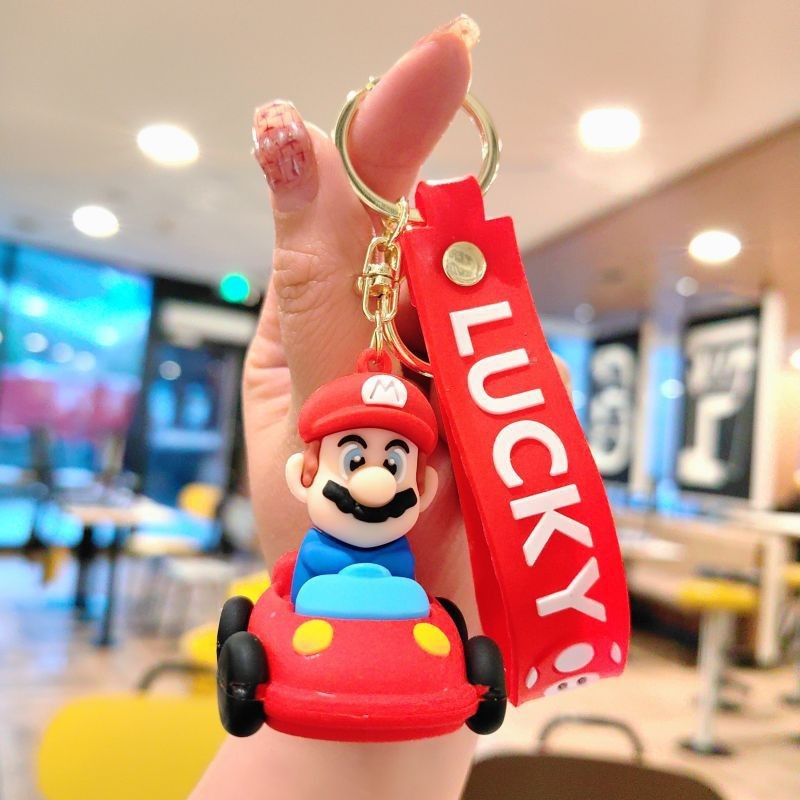 Dibujos animados pvc serie de anime llavero juego de marea muñeca llavero de coche bolsa colgante máquina de garra regalo al por mayor